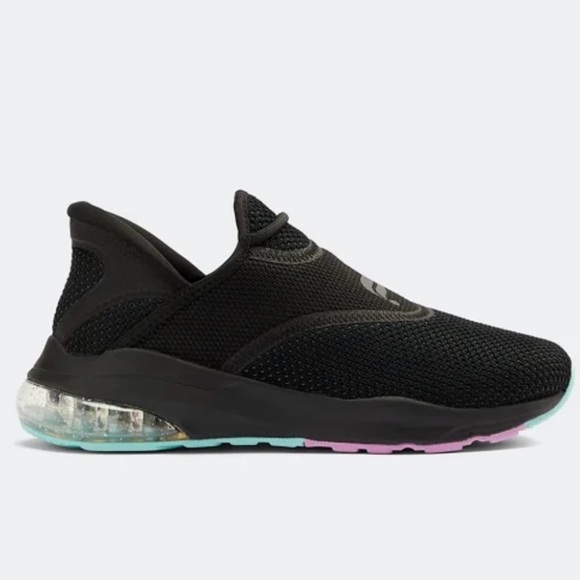 Fabletics Slip on performance sneaker Black Women’s size 7.5 Walking Comfort - Picture 1 of 10